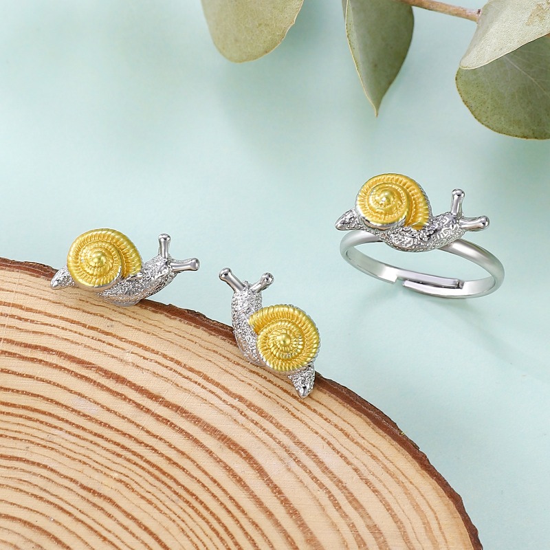 Vintage Snail Earrings Adornme - Vintage Fashion Ornaments review and price
