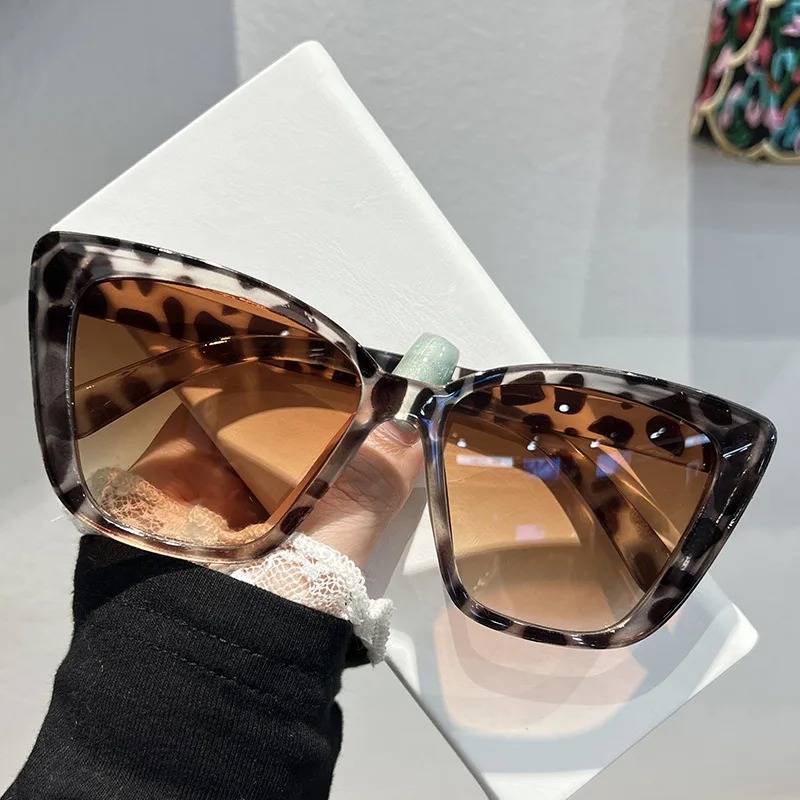 Trendy Cat Eye Sunglasses for  - Vintage Fashion Design review and price