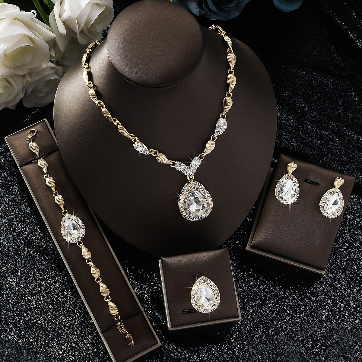 Hong Kong style high-end dropl - Vintage Fashion Hong Kong review and price
